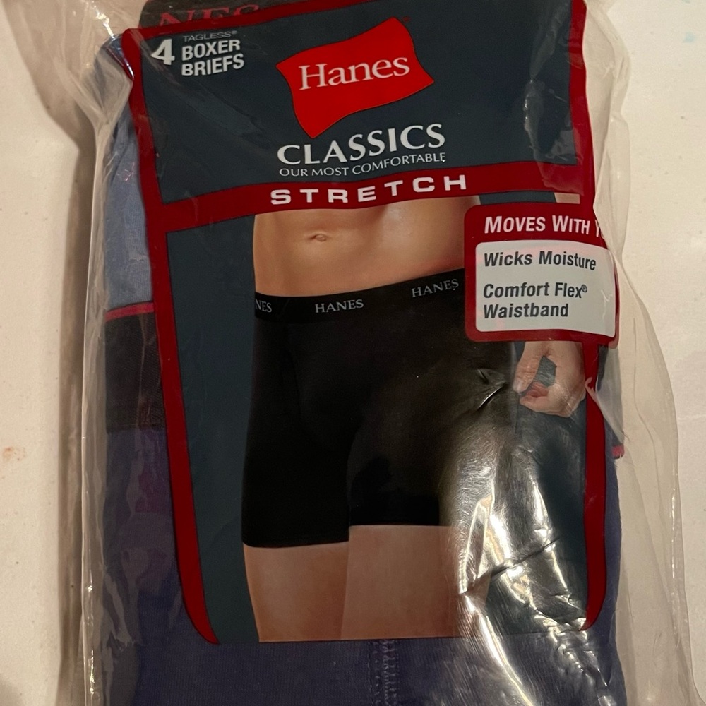 Hanes men’s briefs size XL 40-42 waist Brand New